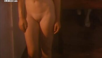 A adolescente quero ver os melhores filme pornográfico zarina massouds o exibicionismo indiano