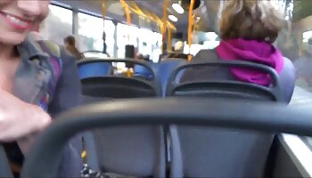 Adolescente de cabelos escuros com peitos melhores filmes porno de todos os tempos grandes fodido no casting