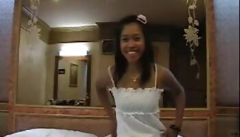 Gata nua gosta de os melhores filmes de sexo grátis ser fodida