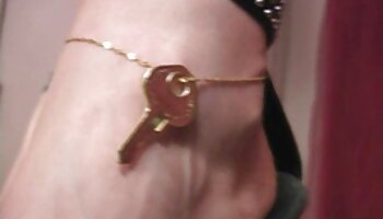 O jovem Iggy Amore trepado com os melhores vídeos pornô em hd o padrasto