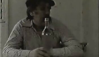 Garotas passam tempo melhor filme de pornô com velhos amantes na sauna