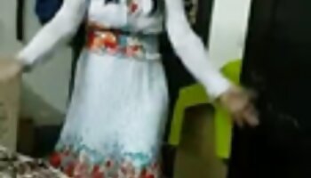 Magdalena de cabelos claros ensopando em coragem os melhores vídeos pornô brasileirinhas