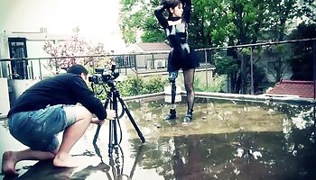 Chupador melhor video porno hd de pau britânico em um táxi falso