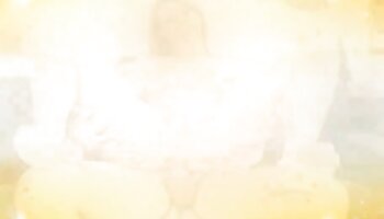 Sexo a três gostoso e o melhor video porno do mundo gay sem camisinha agora está servindo esses traseiros